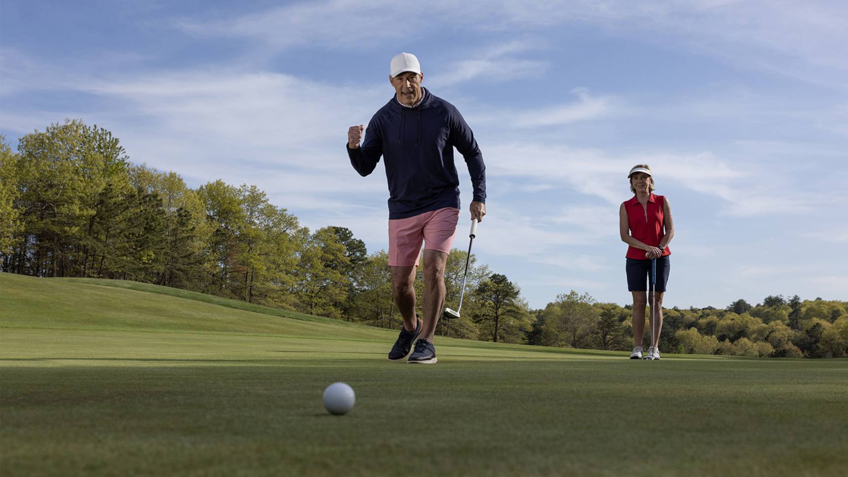 best golf sim outdoor golfers putting together