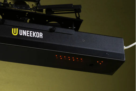 Uneekor EYE XR ethernet cable view